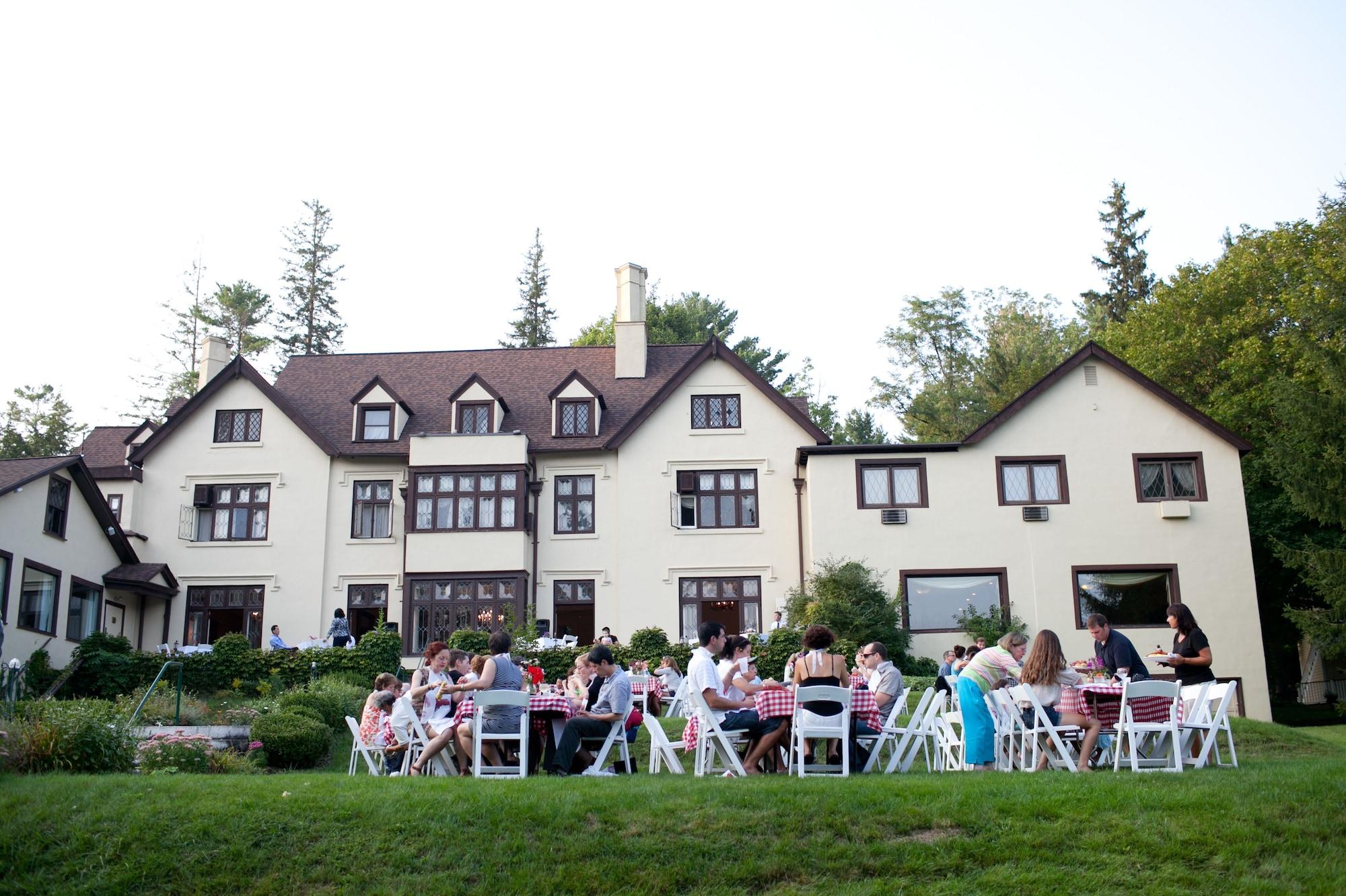 Seven Hills Inn Ленъкс Екстериор снимка
