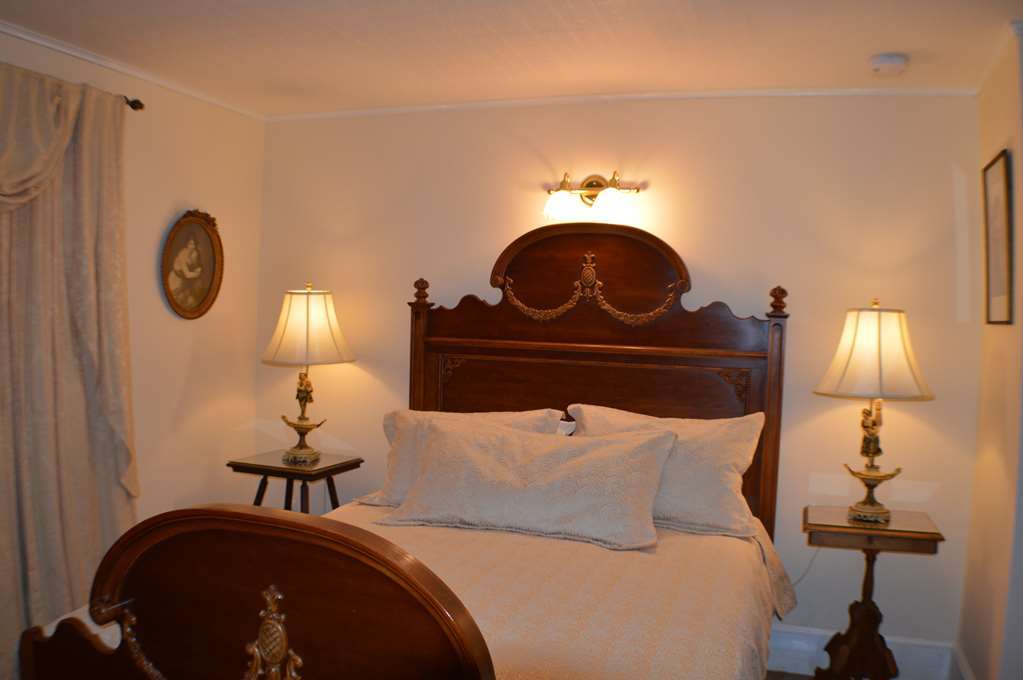 Seven Hills Inn Ленъкс Стая снимка